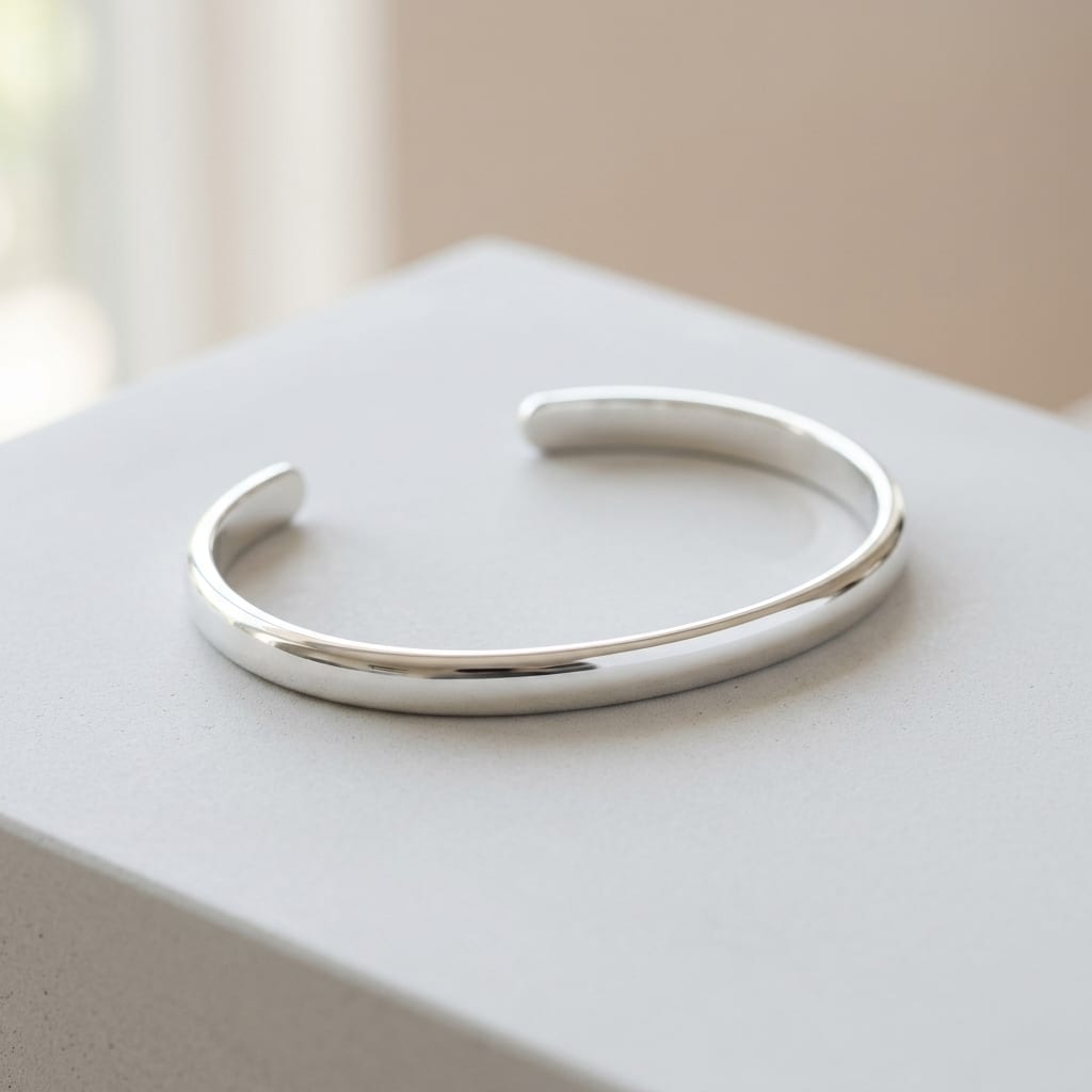 Mehr Minimal Cuff silver bracelet